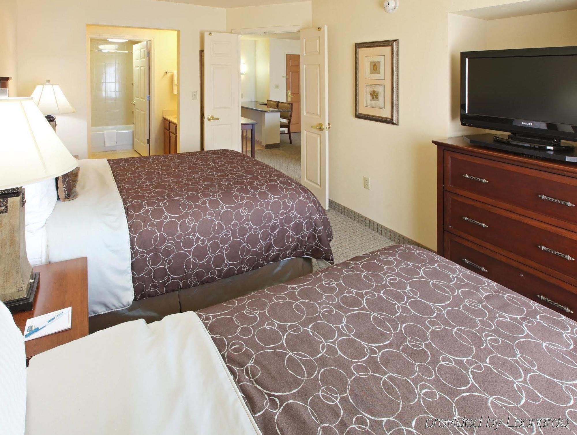 Staybridge Suites Fayetteville, An Ihg Hotel Room photo